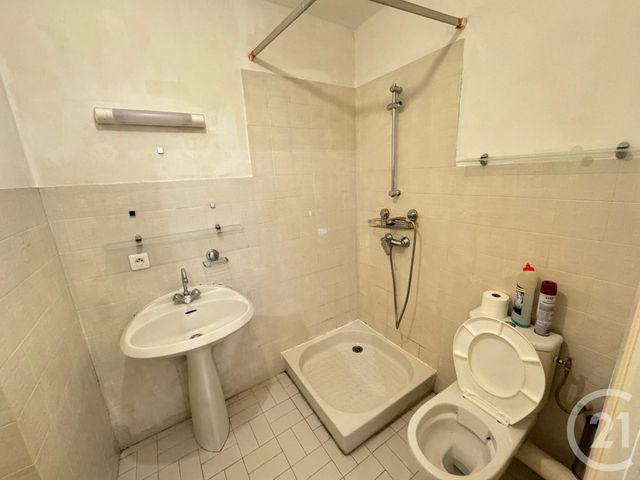 Appartement Studio à louer - 1 pièce - 27.25 m2 - NICE - 06 - PROVENCE-ALPES-COTE-D-AZUR - Century 21 Gilles Bossé Immobilier