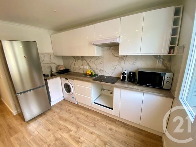 Appartement F3 à vendre - 3 pièces - 51.72 m2 - NICE - 06 - PROVENCE-ALPES-COTE-D-AZUR - Century 21 Gilles Bossé Immobilier