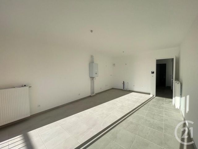 Appartement F3 à louer - 3 pièces - 62.4 m2 - NICE - 06 - PROVENCE-ALPES-COTE-D-AZUR - Century 21 Gilles Bossé Immobilier