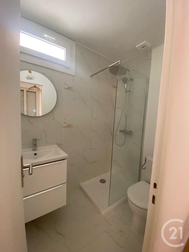 Appartement Studio à louer - 1 pièce - 19.6 m2 - NICE - 06 - PROVENCE-ALPES-COTE-D-AZUR - Century 21 Gilles Bossé Immobilier