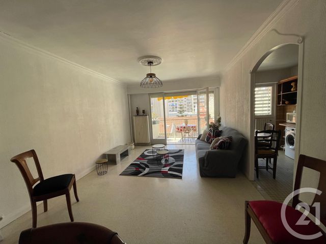 Appartement F2 à louer - 2 pièces - 55.77 m2 - NICE - 06 - PROVENCE-ALPES-COTE-D-AZUR - Century 21 Gilles Bossé Immobilier