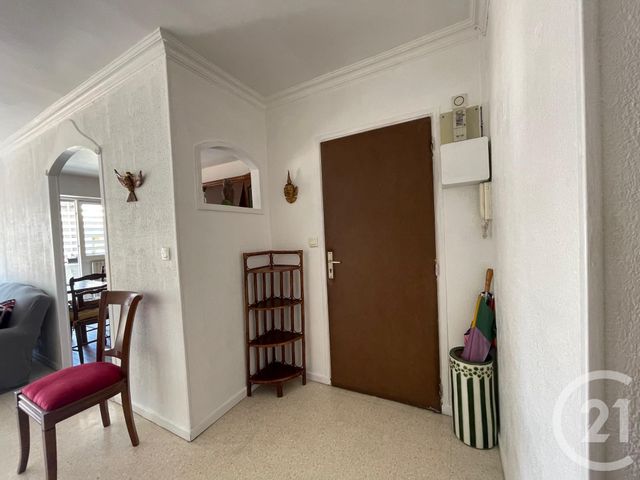 Appartement F2 à louer - 2 pièces - 55.77 m2 - NICE - 06 - PROVENCE-ALPES-COTE-D-AZUR - Century 21 Gilles Bossé Immobilier