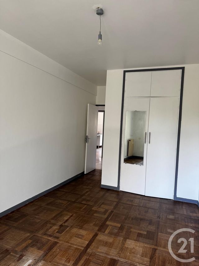 Appartement F3 à louer - 3 pièces - 71.83 m2 - NICE - 06 - PROVENCE-ALPES-COTE-D-AZUR - Century 21 Gilles Bossé Immobilier