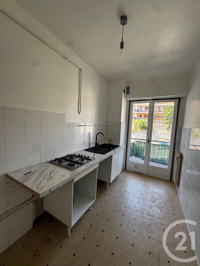 Appartement F3 à louer - 3 pièces - 71.83 m2 - NICE - 06 - PROVENCE-ALPES-COTE-D-AZUR - Century 21 Gilles Bossé Immobilier
