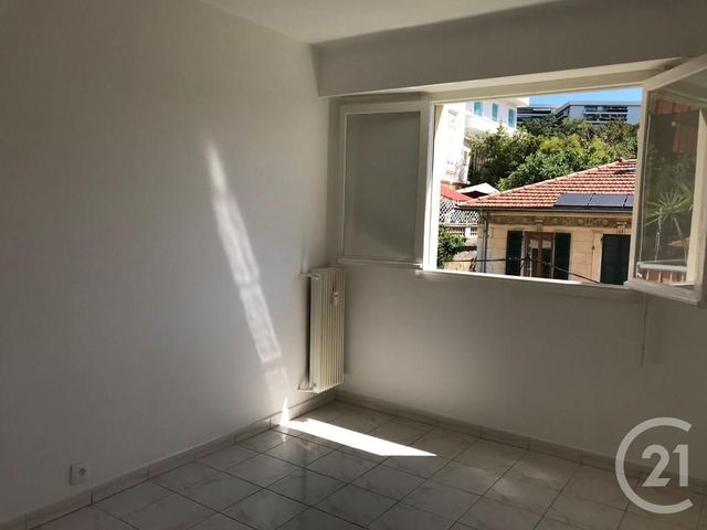Appartement F3 à louer - 3 pièces - 75.73 m2 - NICE - 06 - PROVENCE-ALPES-COTE-D-AZUR - Century 21 Gilles Bossé Immobilier