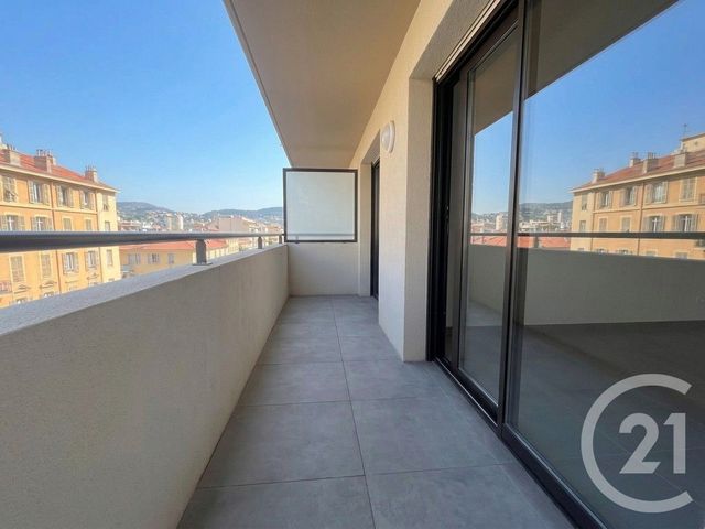Appartement F2 à vendre - 2 pièces - 40.69 m2 - NICE - 06 - PROVENCE-ALPES-COTE-D-AZUR - Century 21 Gilles Bossé Immobilier