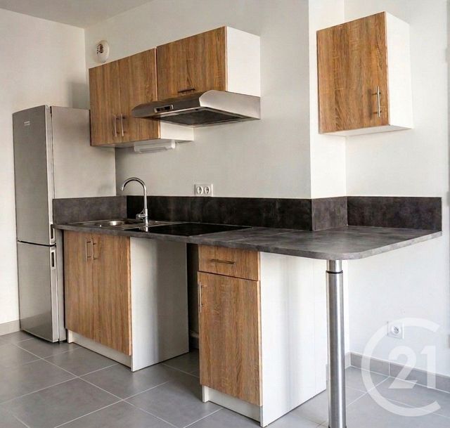 Appartement F2 à vendre - 2 pièces - 40.69 m2 - NICE - 06 - PROVENCE-ALPES-COTE-D-AZUR - Century 21 Gilles Bossé Immobilier