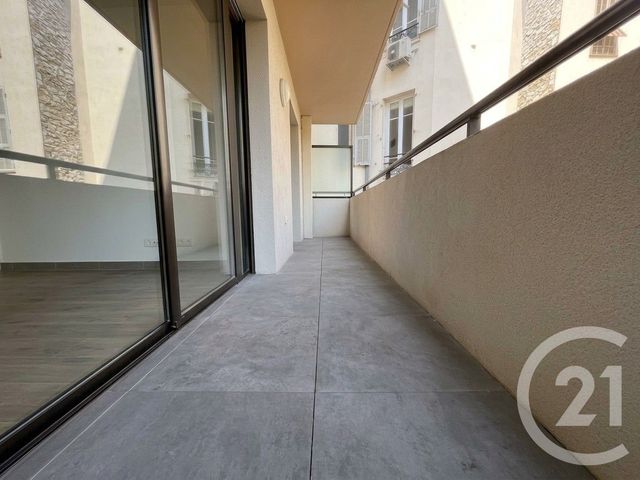 Appartement F2 à vendre - 2 pièces - 40.69 m2 - NICE - 06 - PROVENCE-ALPES-COTE-D-AZUR - Century 21 Gilles Bossé Immobilier
