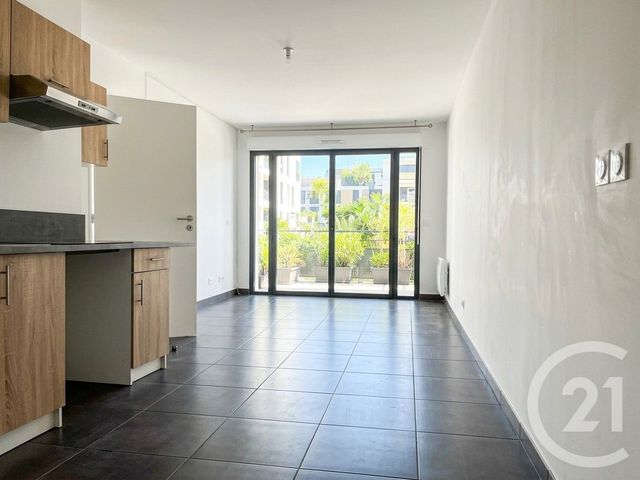Appartement F2 à vendre - 2 pièces - 40.69 m2 - NICE - 06 - PROVENCE-ALPES-COTE-D-AZUR - Century 21 Gilles Bossé Immobilier