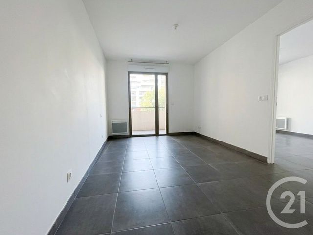 Appartement F2 à vendre - 2 pièces - 40.69 m2 - NICE - 06 - PROVENCE-ALPES-COTE-D-AZUR - Century 21 Gilles Bossé Immobilier