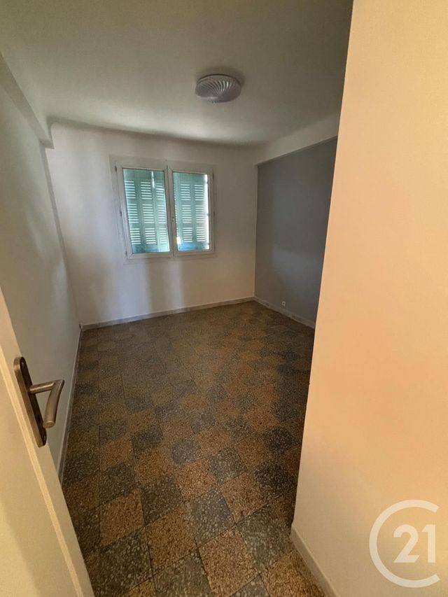 Appartement F3 à louer - 3 pièces - 52.45 m2 - NICE - 06 - PROVENCE-ALPES-COTE-D-AZUR - Century 21 Gilles Bossé Immobilier