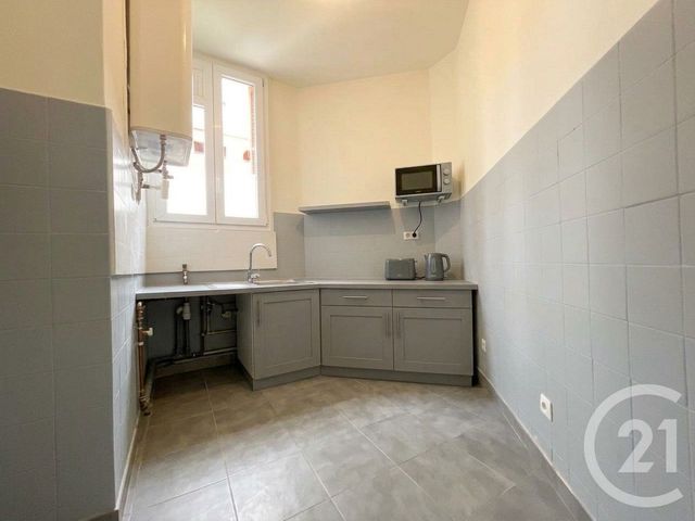 Appartement à vendre - 2 pièces - 38.49 m2 - NICE - 06 - PROVENCE-ALPES-COTE-D-AZUR - Century 21 Gilles Bossé Immobilier