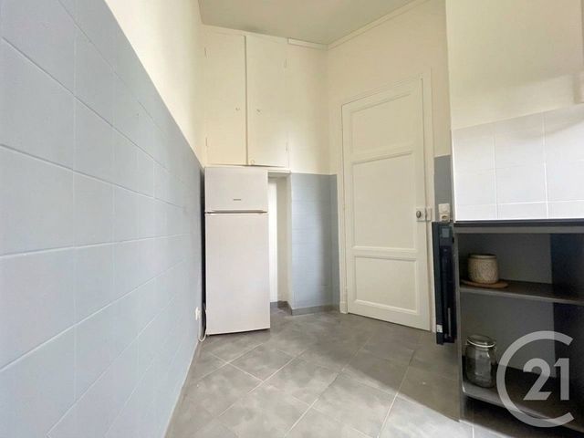 Appartement à vendre - 2 pièces - 38.49 m2 - NICE - 06 - PROVENCE-ALPES-COTE-D-AZUR - Century 21 Gilles Bossé Immobilier
