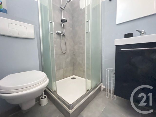 Appartement à vendre - 2 pièces - 38.49 m2 - NICE - 06 - PROVENCE-ALPES-COTE-D-AZUR - Century 21 Gilles Bossé Immobilier