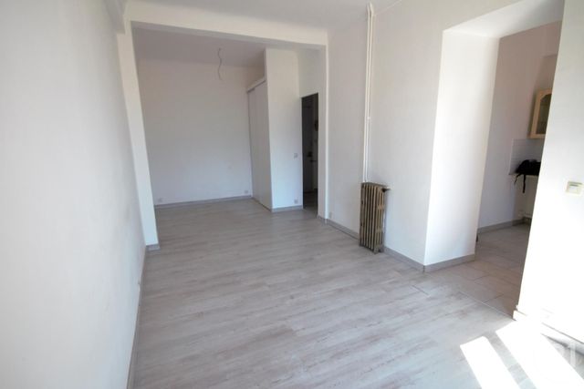 Appartement F1 à louer - 1 pièce - 36.93 m2 - NICE - 06 - PROVENCE-ALPES-COTE-D-AZUR - Century 21 Gilles Bossé Immobilier