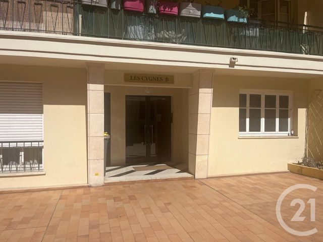 Appartement F3 à louer - 3 pièces - 56.3 m2 - NICE - 06 - PROVENCE-ALPES-COTE-D-AZUR - Century 21 Gilles Bossé Immobilier