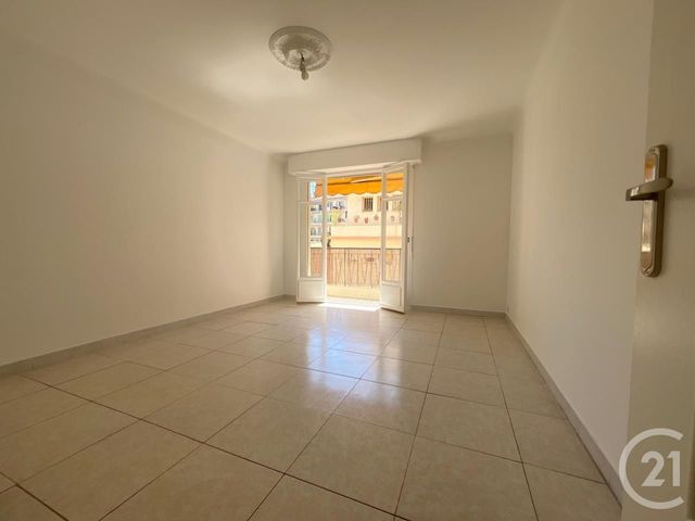 Appartement F3 à louer - 3 pièces - 56.3 m2 - NICE - 06 - PROVENCE-ALPES-COTE-D-AZUR - Century 21 Gilles Bossé Immobilier