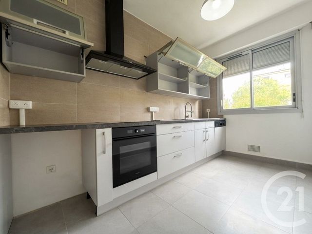 Appartement F3 à louer - 3 pièces - 70.61 m2 - NICE - 06 - PROVENCE-ALPES-COTE-D-AZUR - Century 21 Gilles Bossé Immobilier