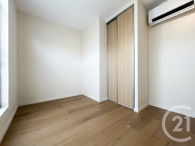 Appartement F2 à louer - 2 pièces - 50.19 m2 - NICE - 06 - PROVENCE-ALPES-COTE-D-AZUR - Century 21 Gilles Bossé Immobilier