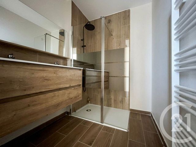 Appartement F2 à louer - 2 pièces - 50.19 m2 - NICE - 06 - PROVENCE-ALPES-COTE-D-AZUR - Century 21 Gilles Bossé Immobilier