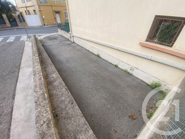 parking - None - 06