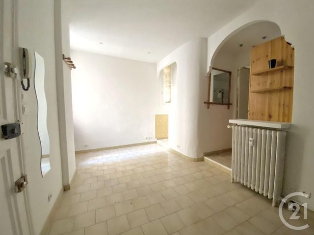 Afficher la photo en grand Appartement F1 à louer - 1 pièce - 22.63 m2 - NICE - 06 - PROVENCE-ALPES-COTE-D-AZUR - Century 21 Gilles Bossé Immobilier