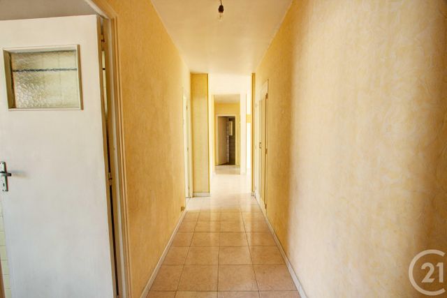 Afficher la photo en grand Appartement F4 à vendre - 4 pièces - 80.45 m2 - NICE - 06 - PROVENCE-ALPES-COTE-D-AZUR - Century 21 Gilles Bossé Immobilier