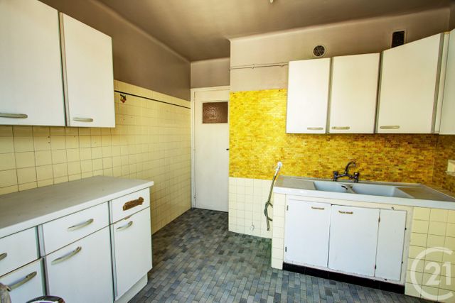 Afficher la photo en grand Appartement F4 à vendre - 4 pièces - 80.45 m2 - NICE - 06 - PROVENCE-ALPES-COTE-D-AZUR - Century 21 Gilles Bossé Immobilier