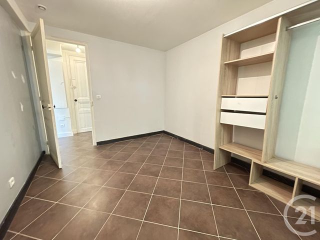 Afficher la photo en grand Appartement F3 à vendre - 3 pièces - 45.0 m2 - NICE - 06 - PROVENCE-ALPES-COTE-D-AZUR - Century 21 Gilles Bossé Immobilier