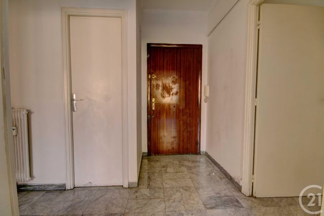 Afficher la photo en grand Appartement F2 à vendre - 2 pièces - 42.83 m2 - NICE - 06 - PROVENCE-ALPES-COTE-D-AZUR - Century 21 Gilles Bossé Immobilier
