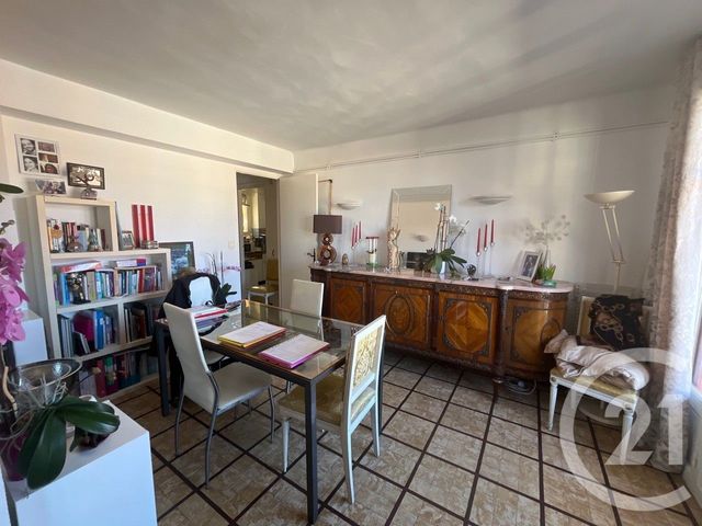 Appartement F2 bis à vendre - 2 pièces - 48.46 m2 - NICE - 06 - PROVENCE-ALPES-COTE-D-AZUR - Century 21 Gilles Bossé Immobilier