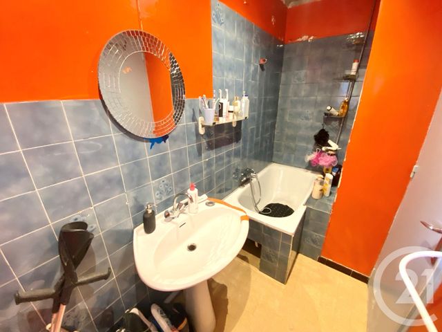 Appartement F3 à vendre - 3 pièces - 48.22 m2 - NICE - 06 - PROVENCE-ALPES-COTE-D-AZUR - Century 21 Gilles Bossé Immobilier