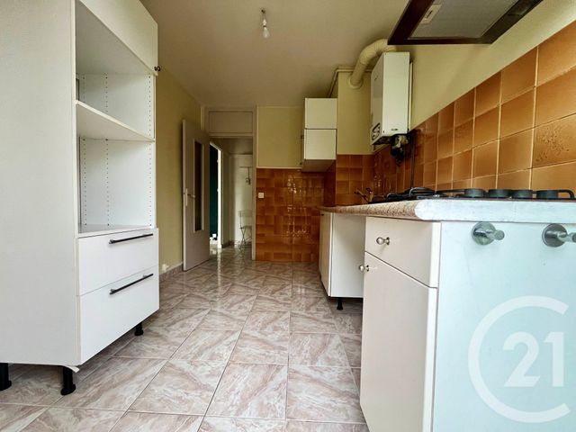 Appartement à vendre - 2 pièces - 44.14 m2 - NICE - 06 - PROVENCE-ALPES-COTE-D-AZUR - Century 21 Gilles Bossé Immobilier