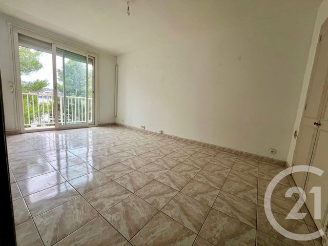 Appartement à vendre - 2 pièces - 44.14 m2 - NICE - 06 - PROVENCE-ALPES-COTE-D-AZUR - Century 21 Gilles Bossé Immobilier