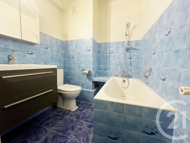 Appartement à vendre - 2 pièces - 44.14 m2 - NICE - 06 - PROVENCE-ALPES-COTE-D-AZUR - Century 21 Gilles Bossé Immobilier