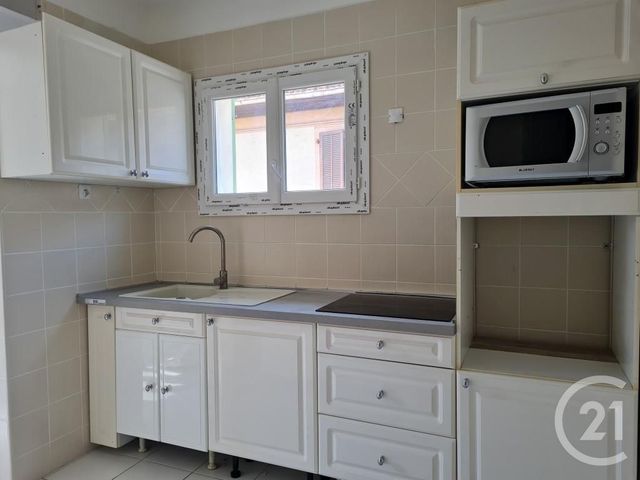 Appartement F2 à louer - 2 pièces - 45.7 m2 - NICE - 06 - PROVENCE-ALPES-COTE-D-AZUR - Century 21 Gilles Bossé Immobilier