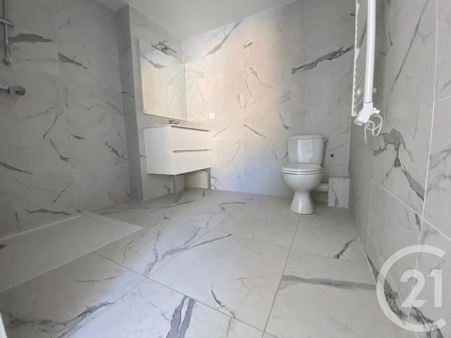 Appartement F2 à vendre - 2 pièces - 37.0 m2 - NICE - 06 - PROVENCE-ALPES-COTE-D-AZUR - Century 21 Gilles Bossé Immobilier