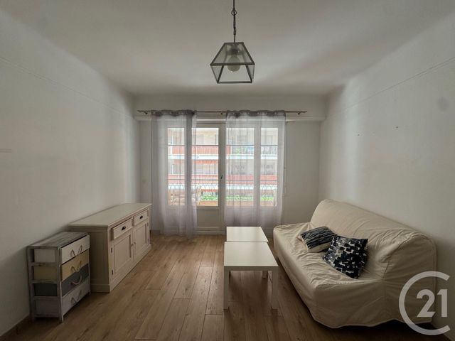 Appartement F2 à louer - 2 pièces - 48.9 m2 - NICE - 06 - PROVENCE-ALPES-COTE-D-AZUR - Century 21 Gilles Bossé Immobilier