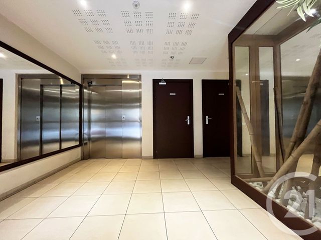 Appartement F3 à vendre - 3 pièces - 58.11 m2 - ST ANDRE DE LA ROCHE - 06 - PROVENCE-ALPES-COTE-D-AZUR - Century 21 Gilles Bossé Immobilier