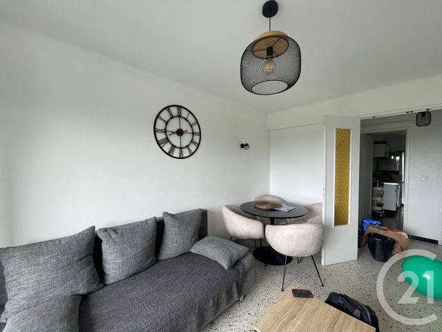 Appartement F3 à louer - 3 pièces - 57.27 m2 - NICE - 06 - PROVENCE-ALPES-COTE-D-AZUR - Century 21 Gilles Bossé Immobilier