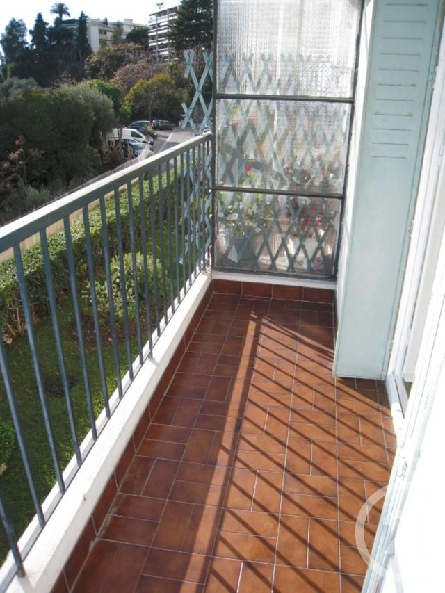 Appartement F3 à louer - 3 pièces - 57.27 m2 - NICE - 06 - PROVENCE-ALPES-COTE-D-AZUR - Century 21 Gilles Bossé Immobilier