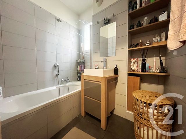 Appartement F2 à vendre - 2 pièces - 45.03 m2 - NICE - 06 - PROVENCE-ALPES-COTE-D-AZUR - Century 21 Gilles Bossé Immobilier