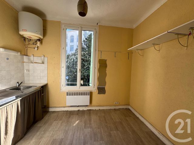 Appartement Studio à louer - 1 pièce - 10.96 m2 - NICE - 06 - PROVENCE-ALPES-COTE-D-AZUR - Century 21 Gilles Bossé Immobilier