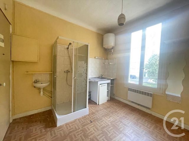 Appartement Studio à louer - 1 pièce - 10.96 m2 - NICE - 06 - PROVENCE-ALPES-COTE-D-AZUR - Century 21 Gilles Bossé Immobilier