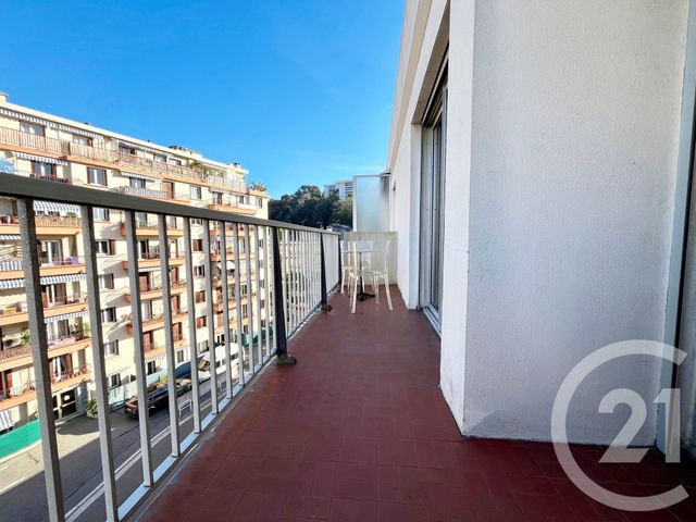 Appartement F1 à vendre - 1 pièce - 25.13 m2 - NICE - 06 - PROVENCE-ALPES-COTE-D-AZUR - Century 21 Gilles Bossé Immobilier