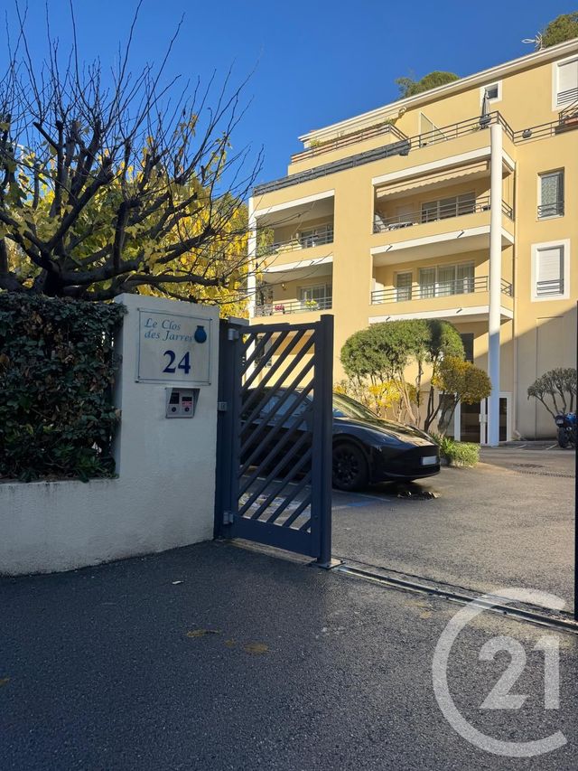 parking à louer - 13.0 m2 - NICE - 06 - PROVENCE-ALPES-COTE-D-AZUR - Century 21 Gilles Bossé Immobilier