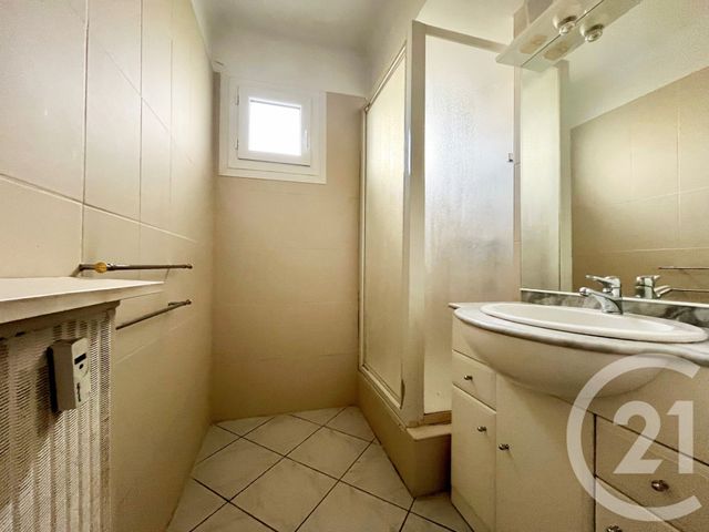 Appartement F2 à vendre - 2 pièces - 44.53 m2 - NICE - 06 - PROVENCE-ALPES-COTE-D-AZUR - Century 21 Gilles Bossé Immobilier